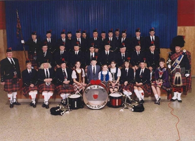 Red Hackle Pipes & Drums Red Hackle Pipes & Drums